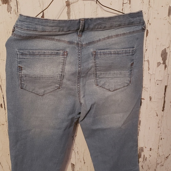 Capri - Picture 2 of 4